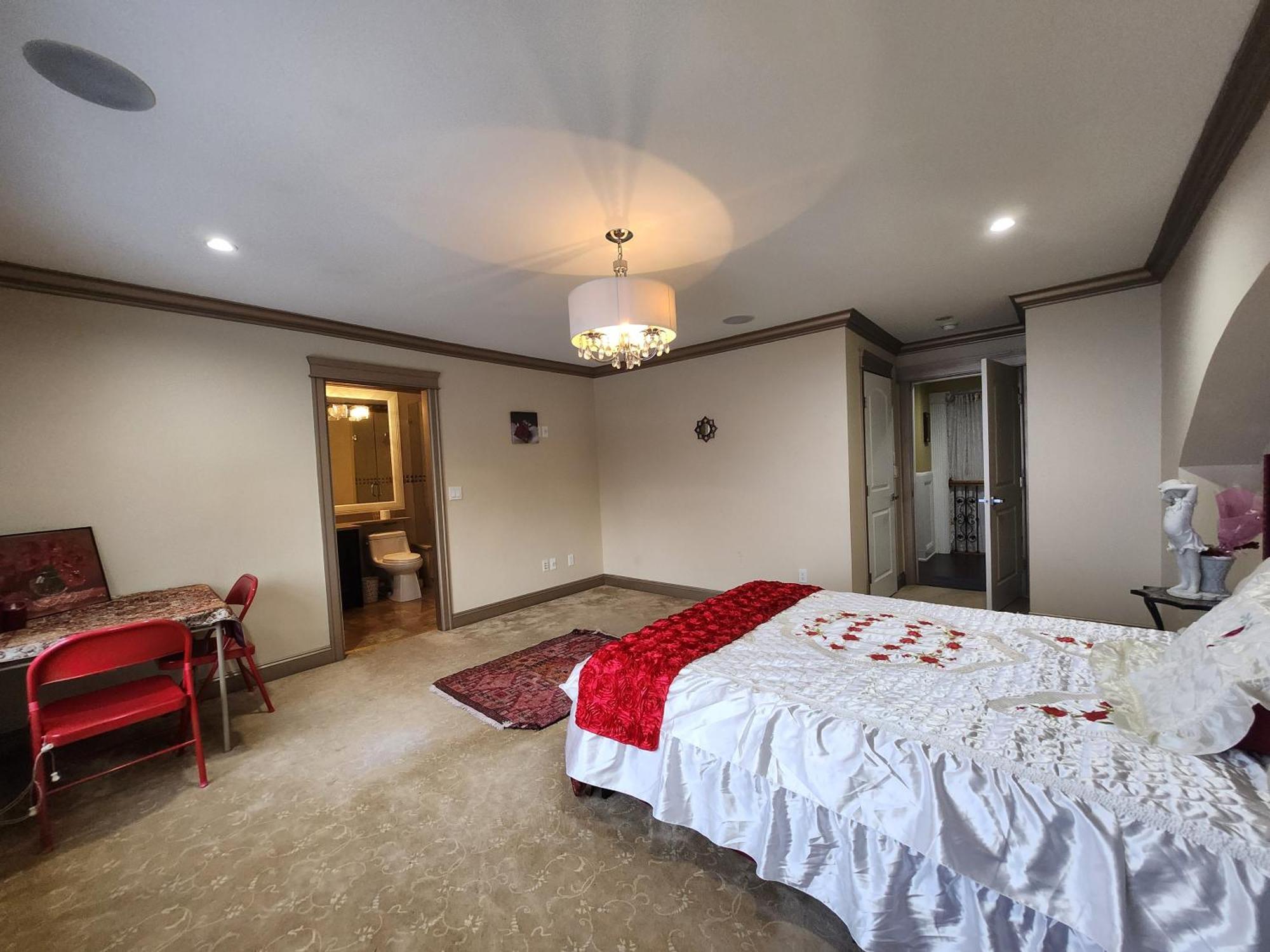 Empress Palace Hotel Surrey Buitenkant foto
